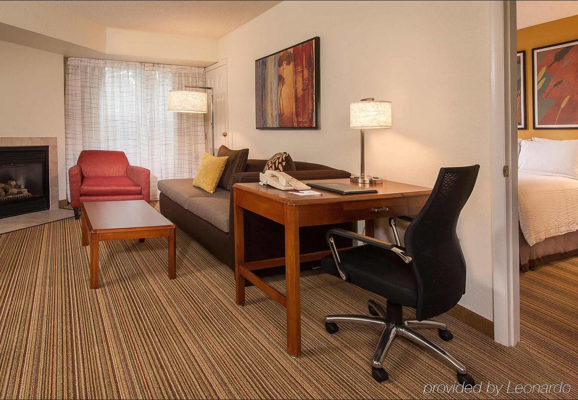 Sonesta Es Suites Raleigh Durham Airport Моррисвилл Экстерьер фото