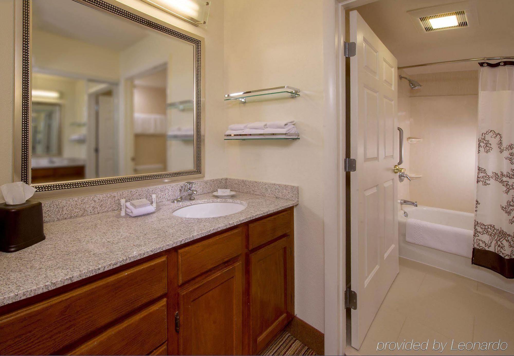 Sonesta Es Suites Raleigh Durham Airport Моррисвилл Экстерьер фото